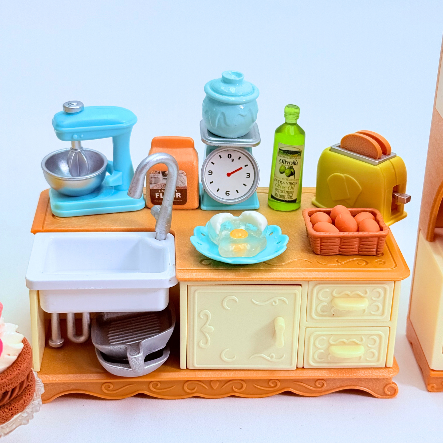 Sylvanian kitchen set