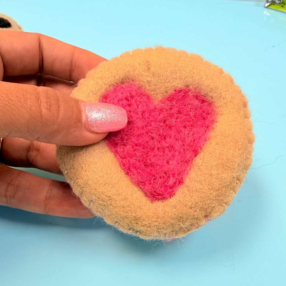 heart shaped cookie
